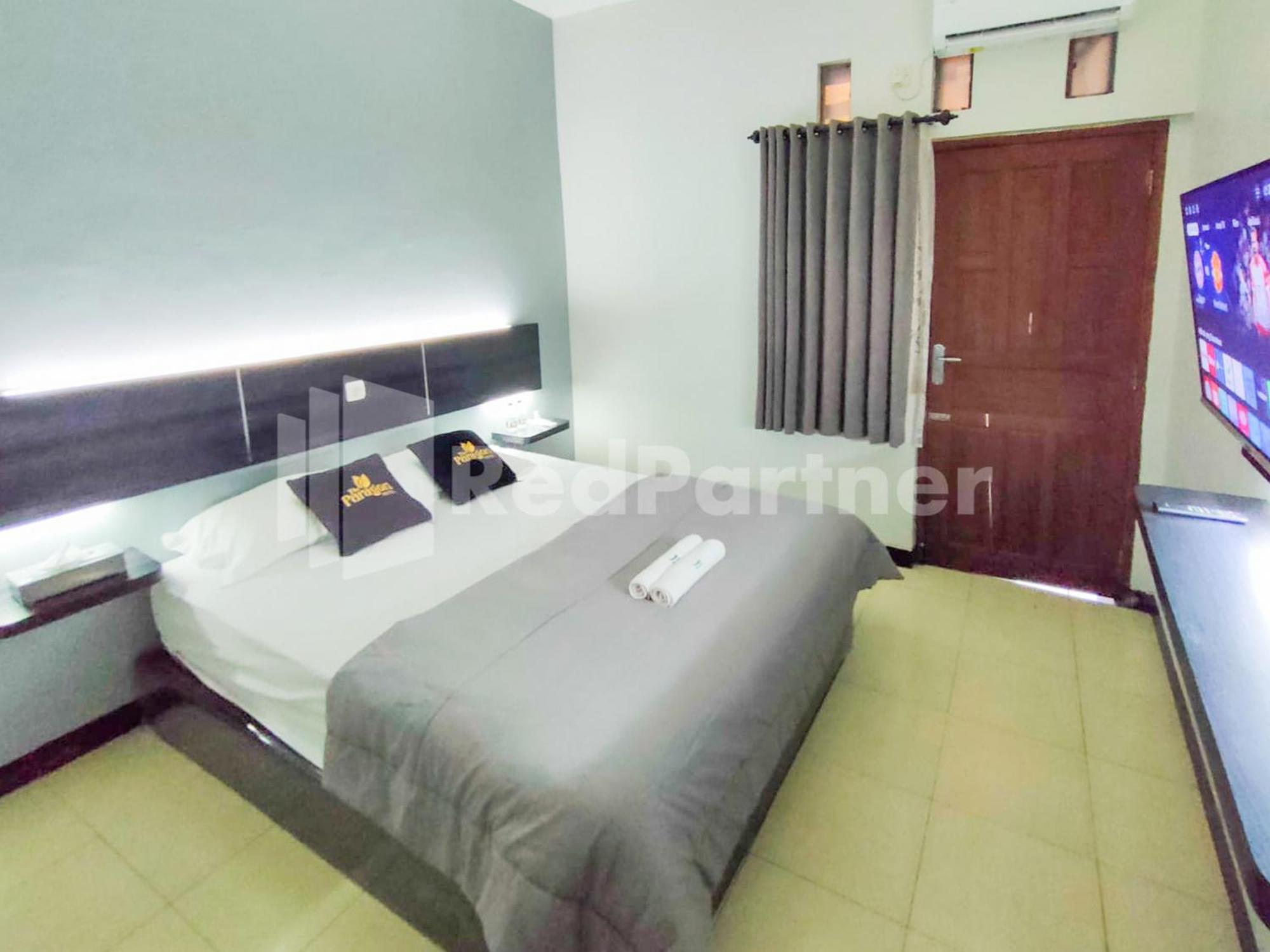 The Paragon Hotel Cilacap Redpartner Extérieur photo